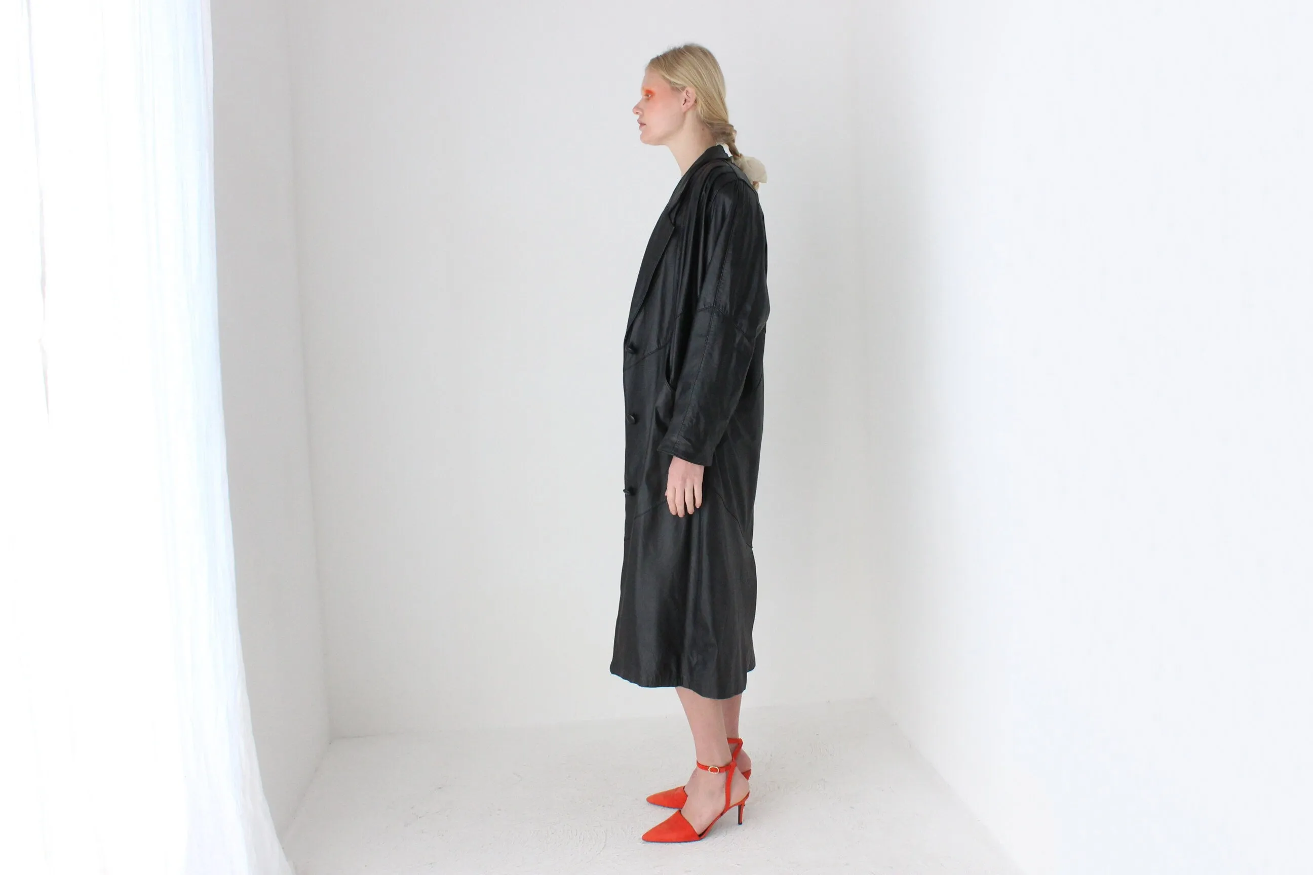 80s {Genuine Leather} Relaxed & Roomy Black Trench Coat