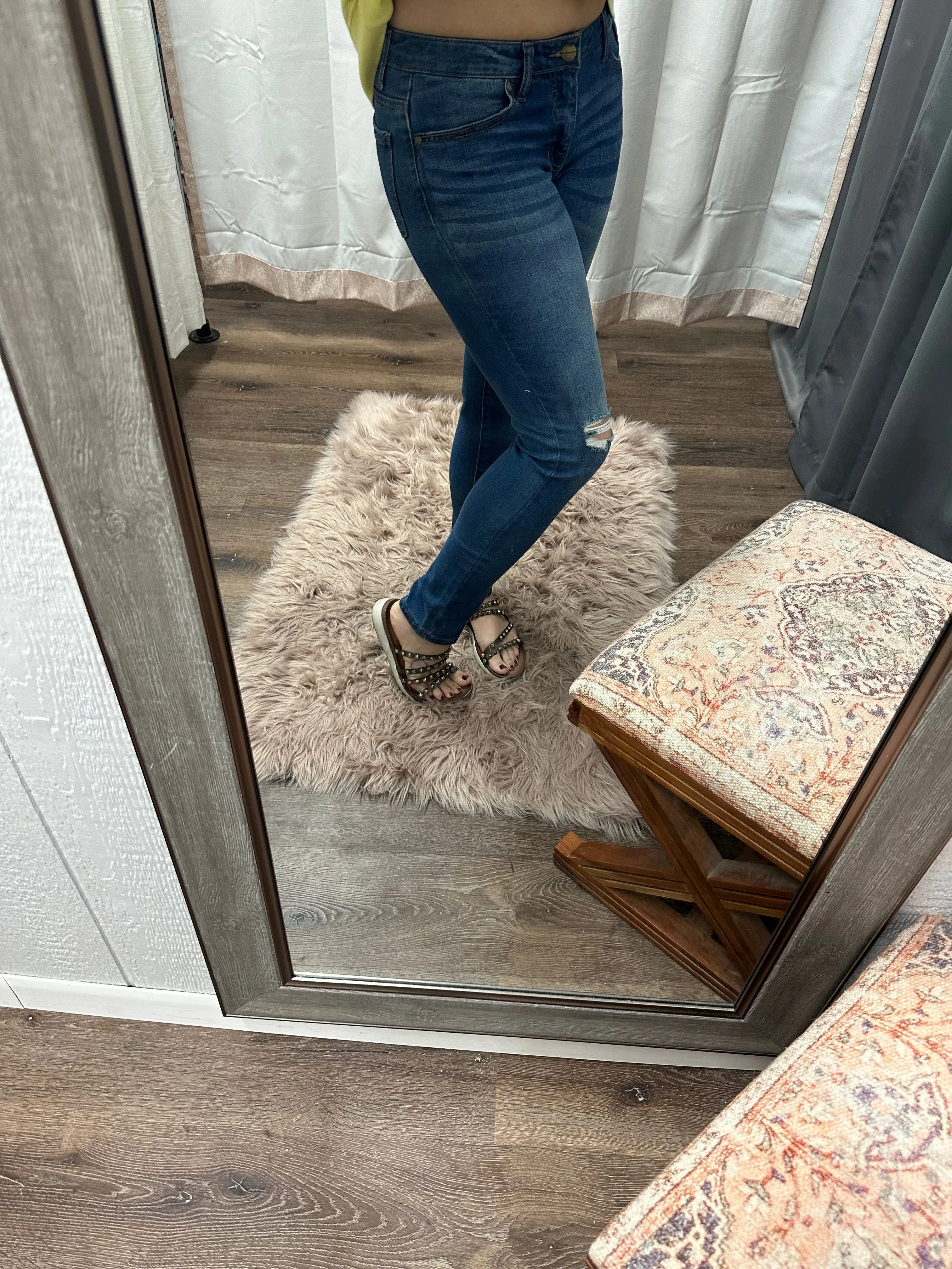 Kylie Skinny Distressed Jeans