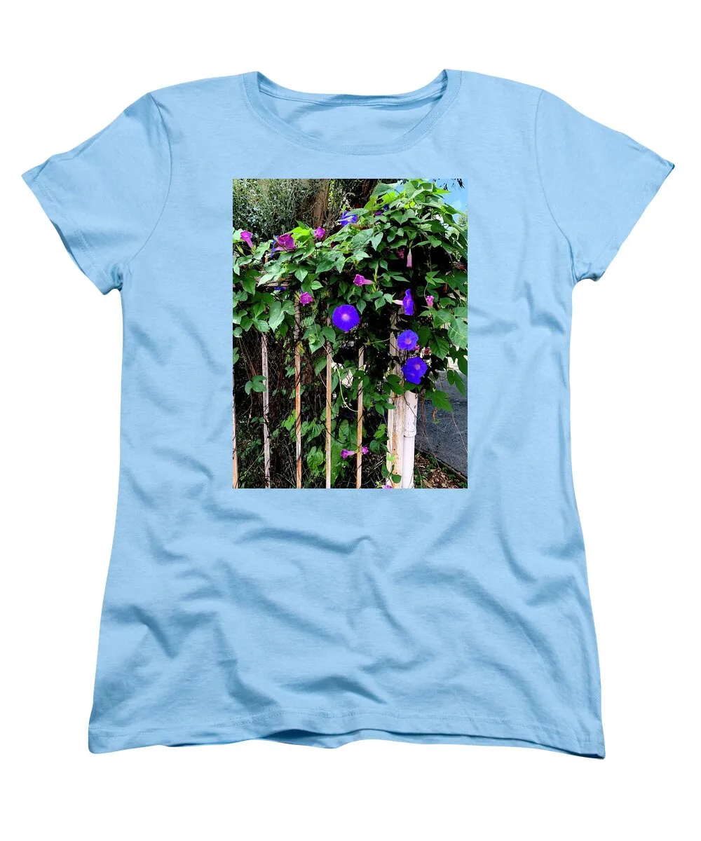 LA Neighbor - Women's T-Shirt (Standard Fit)