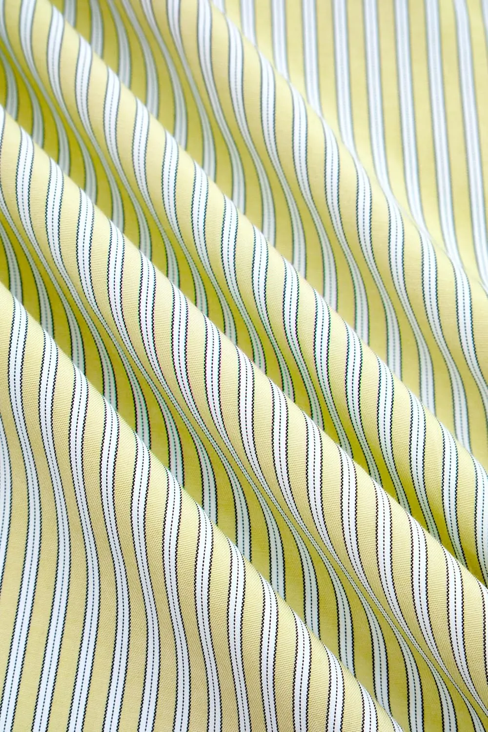 PRETTYGARDEN Striped Shirts Button Up Tops for Women 2025 Summer Short Sleeve V Neck Dressy Casual Blouse
